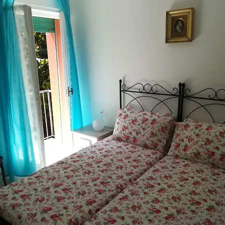 דירה By The Sea מונטרוסו אל מארה