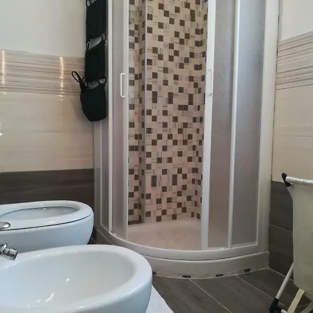 Apartment By The Sea *